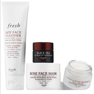 SOLD Fresh skincare travel set